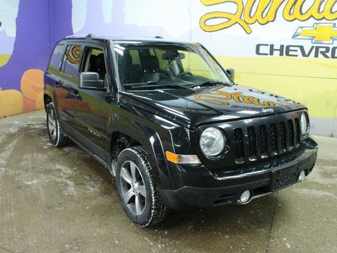 Used 2016 Jeep Patriot High Altitude image 4