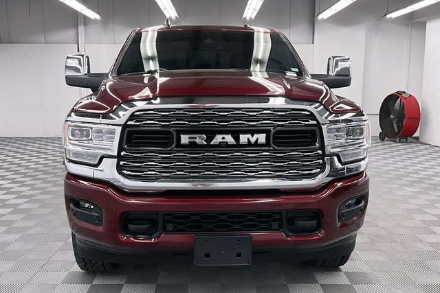 Used 2024 RAM 3500 Limited AWD/4WD image 4