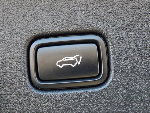 Used 2023 Kia Sportage X-Line Prestige image 32