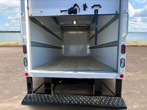 New 2025 GMC Savana 3500 w/ Power Convenience Package image 7