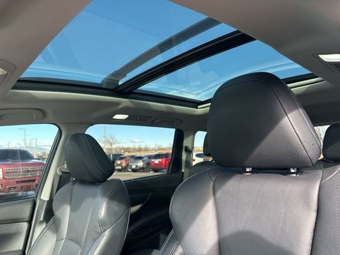 Used 2021 Subaru Ascent Limited w/ Technology Package image 17