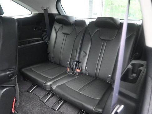 Used 2025 Kia Sorento SX FWD image 34
