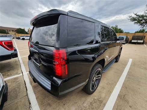 Used 2017 Chevrolet Tahoe LT AWD/4WD image 4