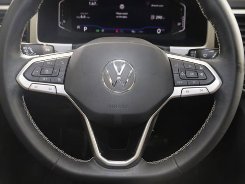 Used 2021 Volkswagen Atlas SEL Premium image 39