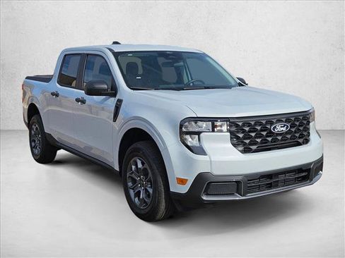 New 2025 Ford Maverick XLT FWD image 8