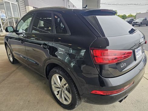Used 2018 Audi Q3 2.0T Premium AWD/4WD image 3