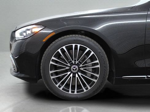 Used 2024 Mercedes-Benz S 580 4MATIC Sedan image 6