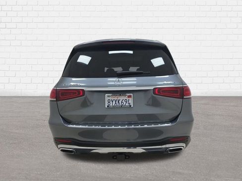 Used 2022 Mercedes-Benz GLS 450 4MATIC w/ AMG Line Exterior image 4