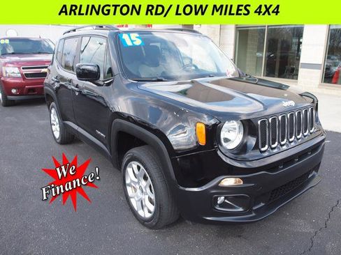 Used 2015 Jeep Renegade Latitude image 1