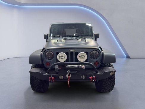Used 2013 Jeep Wrangler Unlimited Rubicon AWD/4WD image 2