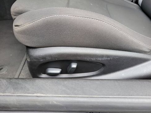 Used 2023 Chevrolet Camaro LT image 8