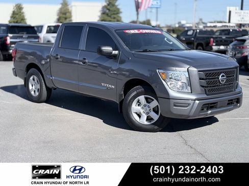 Used 2021 Nissan Titan S w/ S Utility Package image 1