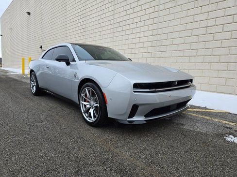 Used 2024 Dodge Charger Daytona Scat Pack w/ Plus Group AWD/4WD image 66