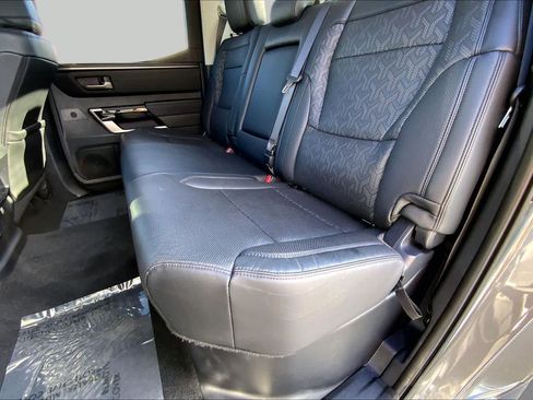 Used 2024 Toyota Tundra Limited AWD/4WD image 20