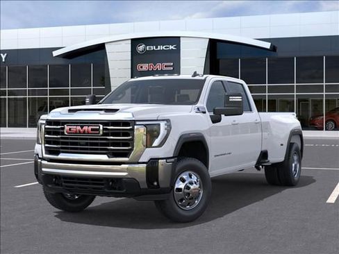 New 2026 GMC Sierra 3500 SLE image 6