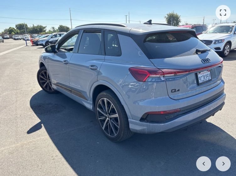 Used 2022 Audi Q4 e-tron Premium Plus AWD/4WD image 4