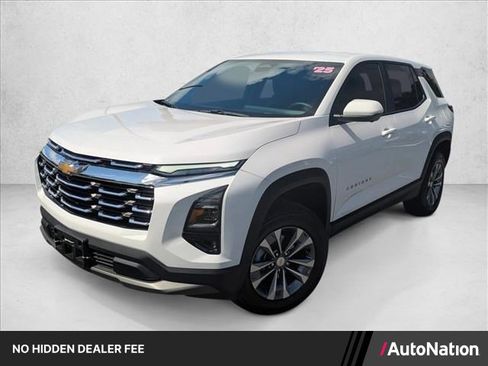 Used 2025 Chevrolet Equinox LT w/ Safety and Technology Package FWD image 1