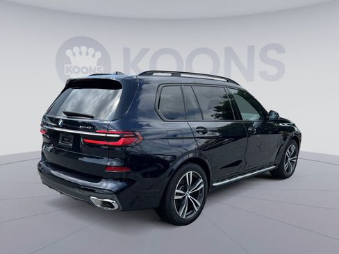 Used 2024 BMW X7 xDrive40i w/ M Sport Package AWD/4WD image 7
