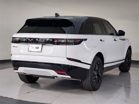 Used 2026 Land Rover Range Rover Velar Dynamic SE image 2