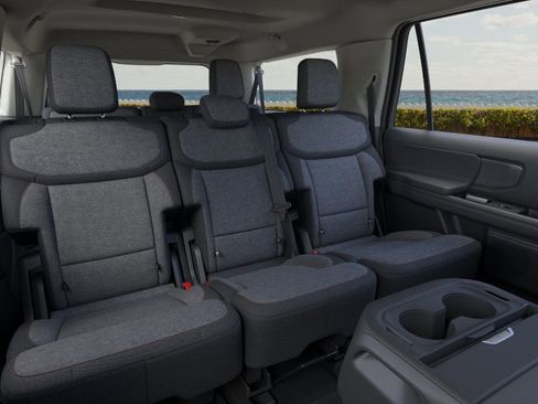 New 2025 Ford Expedition Max Active RWD image 28