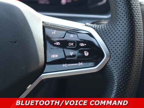 Used 2022 Volkswagen Tiguan SEL R-Line AWD/4WD image 16