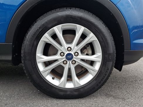 Used 2018 Ford Escape SE w/ SE Sync 3 Package image 8