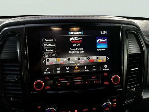 Used 2021 Nissan Titan PRO-4X w/ Pro-4x Convenience Package AWD/4WD image 29