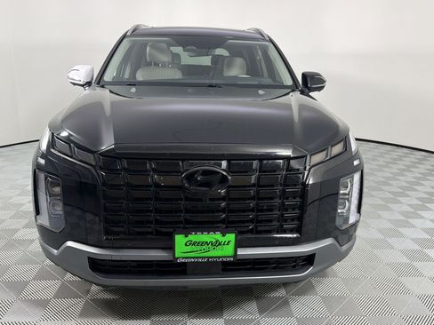 Used 2023 Hyundai Palisade Limited FWD image 6