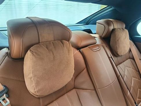 Used 2023 BMW i7 xDrive60 image 27