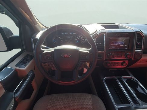 Used 2015 Ford F150 XLT w/ Equipment Group 302A Luxury image 22