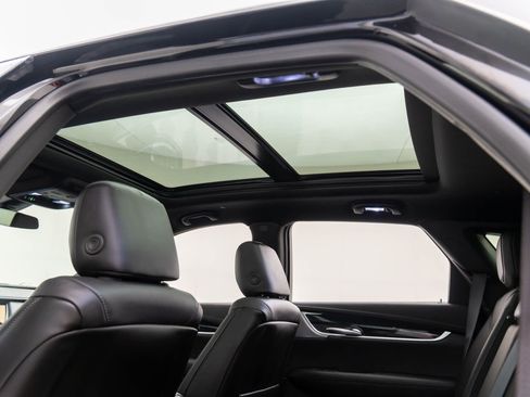 New 2025 Cadillac XT5 Premium Luxury image 12