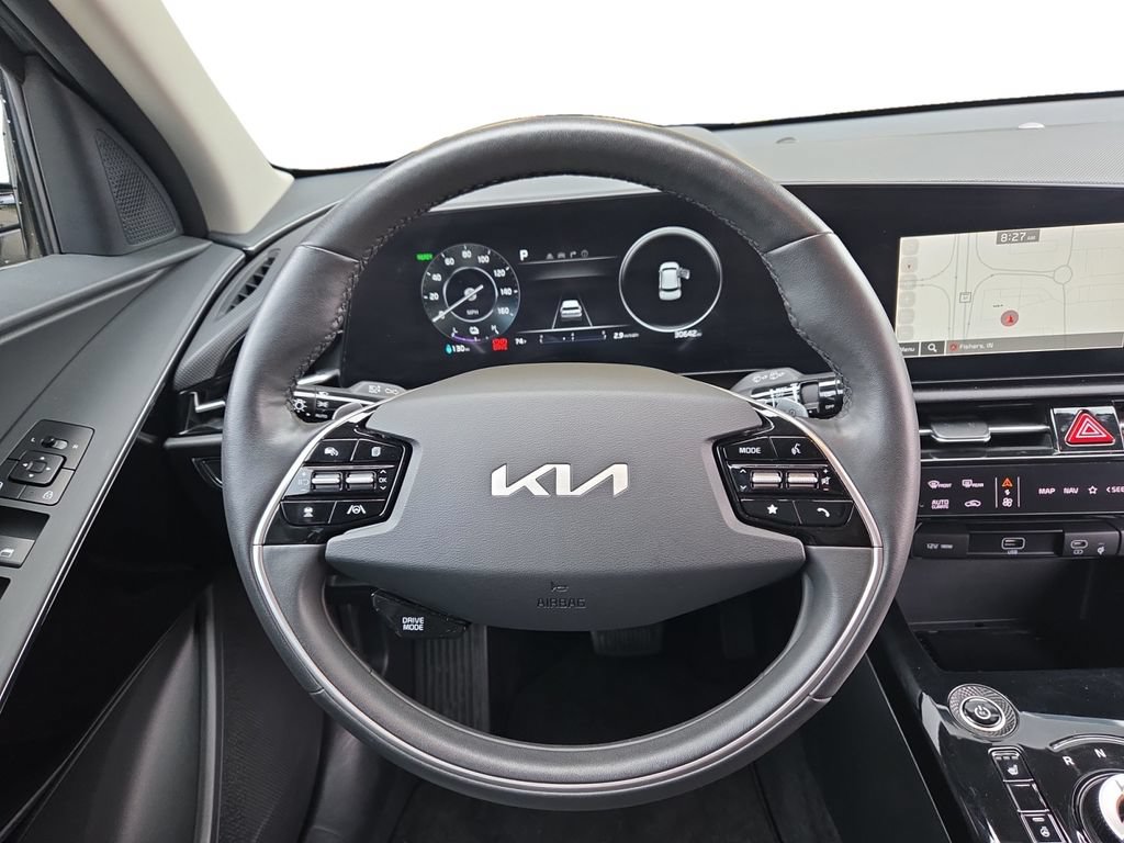 Used 2023 Kia Niro Wind w/ Wind Preserve Package FWD image 12