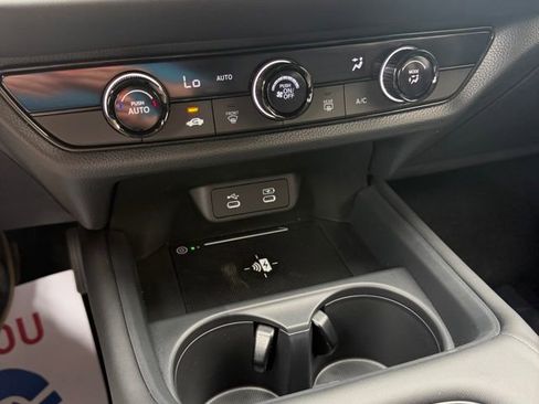 New 2027 Honda HR-V LX image 19