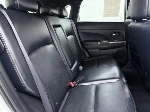 Used 2024 Mitsubishi Outlander Sport SEL AWD/4WD image 20