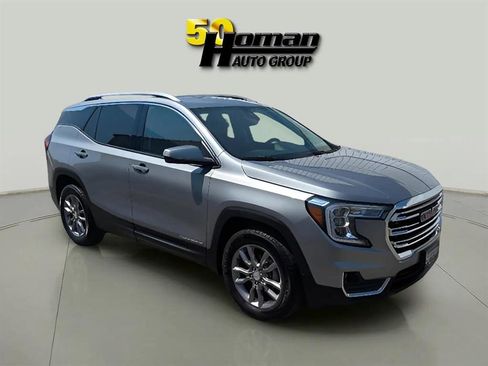 Used 2024 GMC Terrain SLT image 7