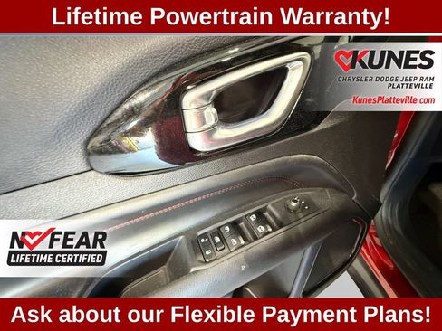 Used 2025 Jeep Compass Trailhawk AWD/4WD image 20