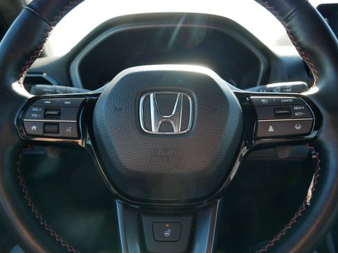 Certified 2024 Honda Pilot TrailSport image 25