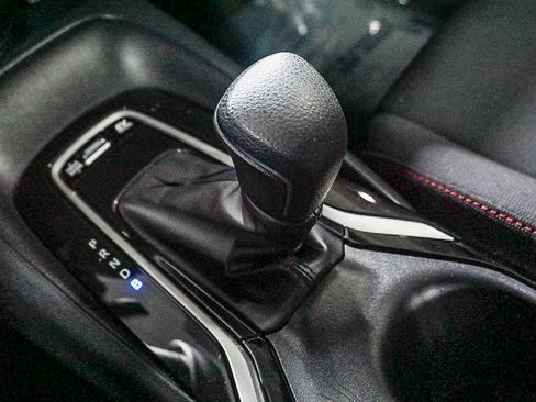 Certified 2025 Toyota Corolla SE w/ SE Premium Package FWD image 25