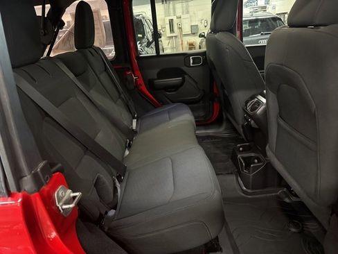 Used 2021 Jeep Wrangler Unlimited Willys image 25