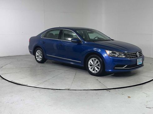 Used 2016 Volkswagen Passat 1.8T image 8