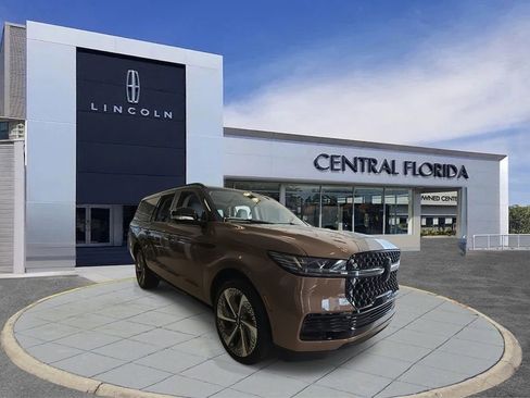 New 2025 Lincoln Navigator L Black Label w/ Black Label Special Edition image 26