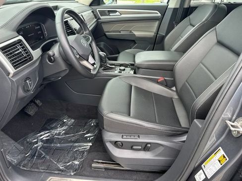 Used 2023 Volkswagen Atlas SEL AWD/4WD image 21
