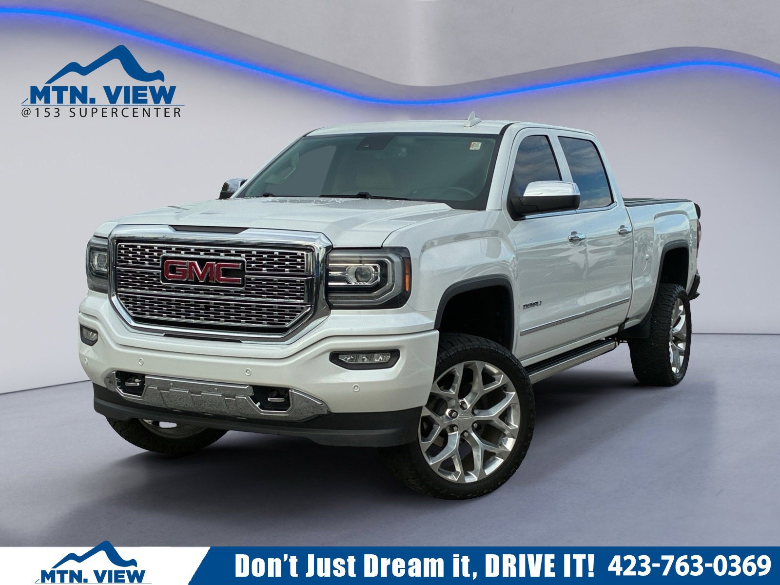 Used 2017 GMC Sierra 1500 Denali w/ Denali Ultimate Package AWD/4WD image 1