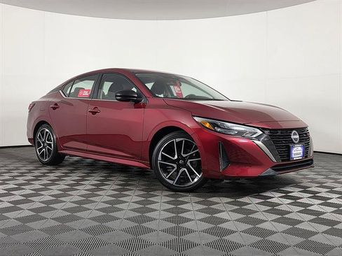 Used 2024 Nissan Sentra SR FWD image 1
