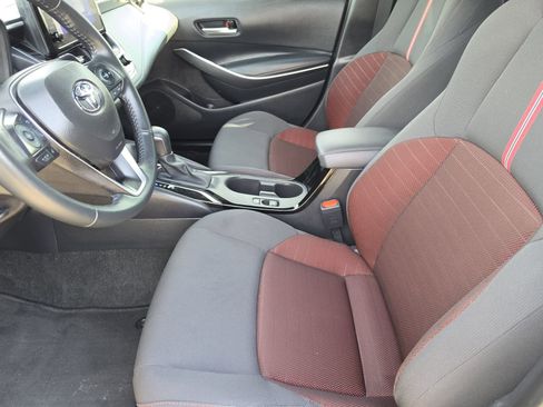 Used 2025 Toyota Corolla SE FWD image 12