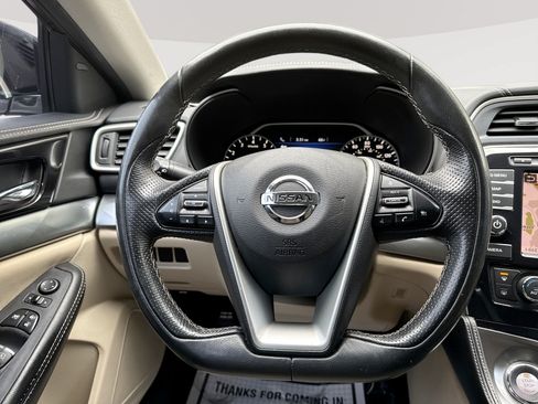 Used 2019 Nissan Maxima 3.5 SV w/ Floor Mat Group FWD image 11