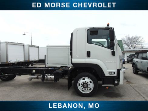 New 2024 Chevrolet Low Cab Forward 6500XD image 3