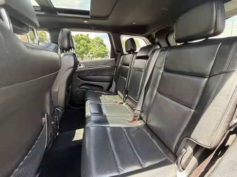 Used 2021 Jeep Grand Cherokee Limited w/ Luxury Group II AWD/4WD image 17