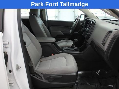 Used 2016 Chevrolet Colorado W/T w/ WT Convenience Package AWD/4WD image 22