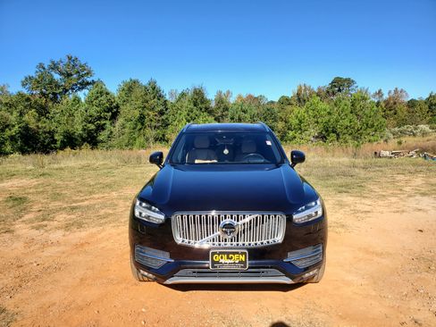 Used 2016 Volvo XC90 T6 image 12